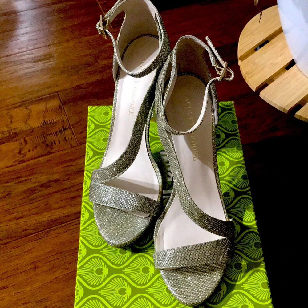 Audrey Brooke sandals